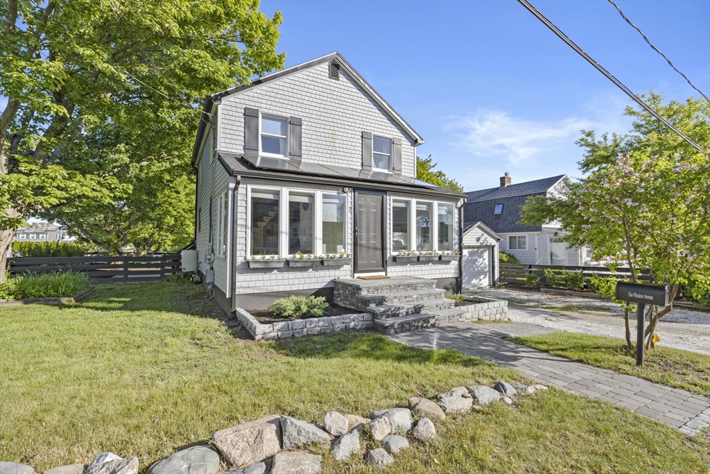 3 bed, 1 bath apartment for rent at 1 Winslow Ave, Scituate — photo 1 of 23