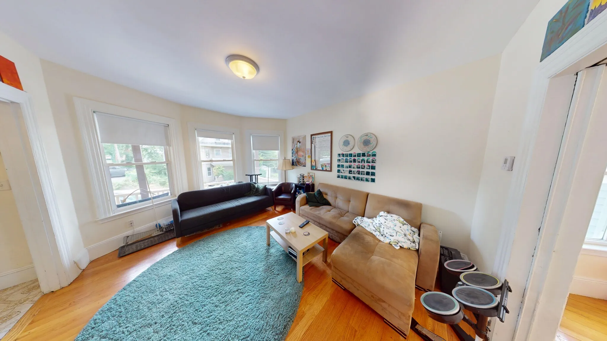 6 bed, 2.5 bath apartment for rent at 1 Woodstock Ave Unit 1, Brighton — photo 1 of 40