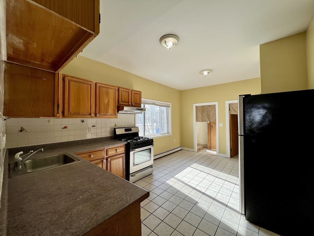 2 bed, 1 bath apartment for rent at 1 Wyeth St Unit 2, Malden — photo 2 of 13
