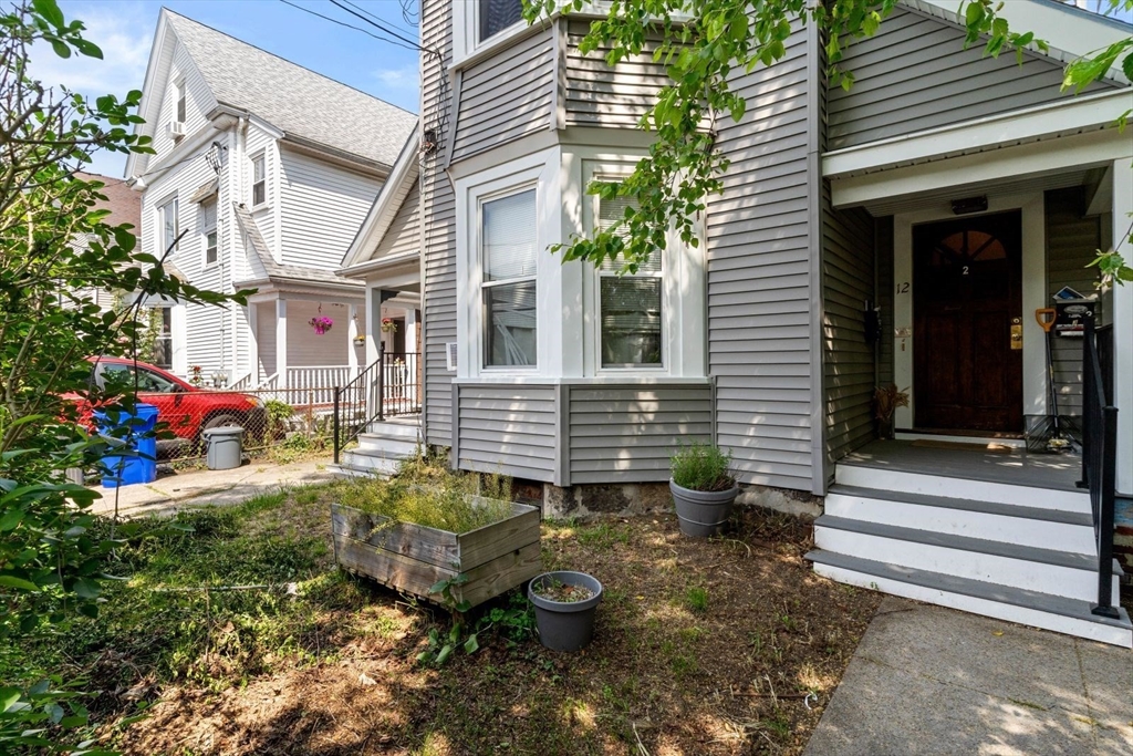 2 bed, 1 bath apartment for rent at 10-12 Bolster St Unit 3, Jamaica Plain — photo 16 of 17