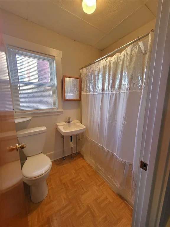 1 bed, 1 bath apartment for rent at 10-12 Charles Unit 1R, Winthrop — photo 8 of 12