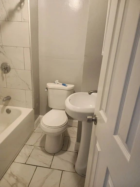6 bed, 3 bath apartment for rent at 10-12 Michigan Unit 1, Dorchester — photo 7 of 7