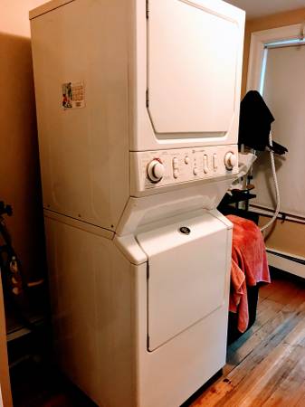 3 bed, 2 bath apartment for rent at 10-12 Riverdale St Unit 2/3, Allston — photo 15 of 15