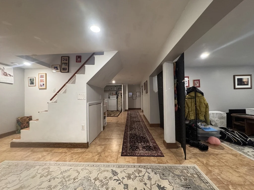 4 bed, 2 bath apartment for rent at 10-12 Webster St Unit 1, Winchester — photo 15 of 31