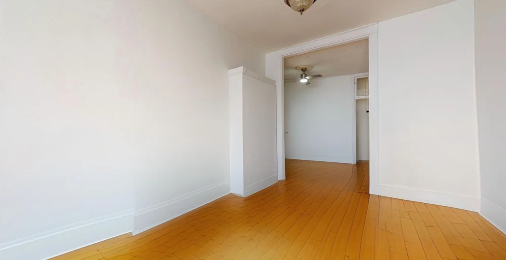 2 bed, 1 bath apartment for rent at 10-14 Union Park Unit 2, South End — photo 9 of 12