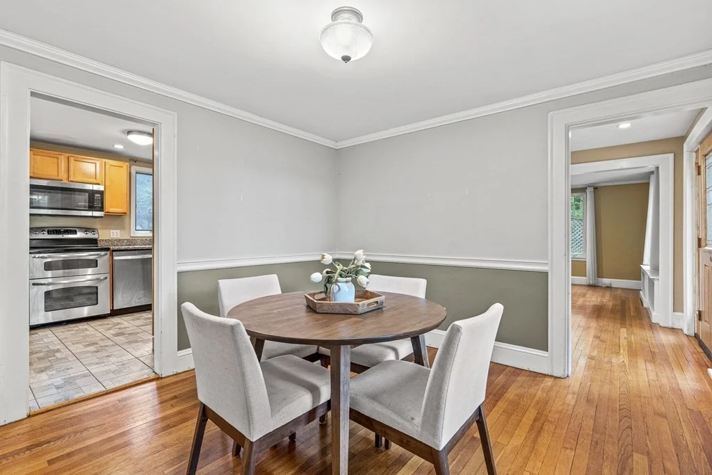 3 bed, 2 bath apartment for rent at 10 A Chesterford Rd East, Winchester — photo 12 of 42
