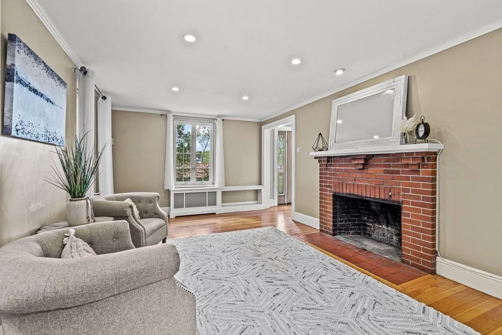 3 bed, 2 bath apartment for rent at 10 A Chesterford Rd East, Winchester — photo 7 of 42