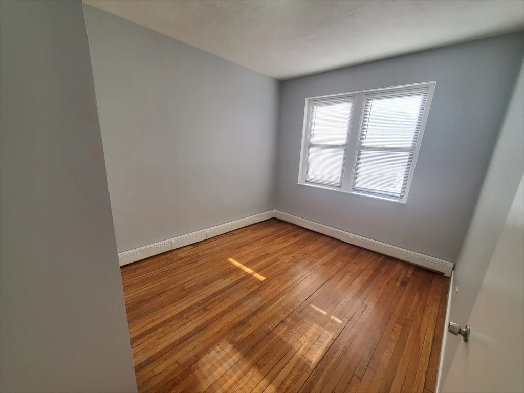 2 bed, 1 bath apartment for rent at 10 Abbotsford St Unit 1, Dorchester — photo 5 of 11