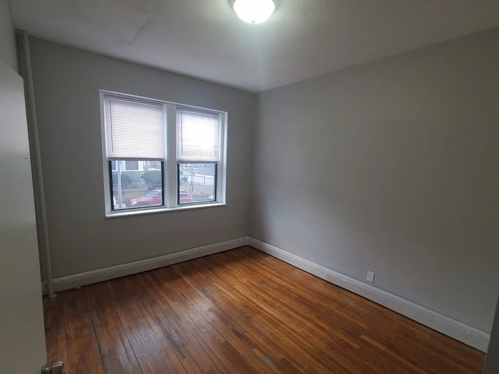 2 bed, 1 bath apartment for rent at 10 Abbotsford St Unit 2, Dorchester — photo 5 of 13