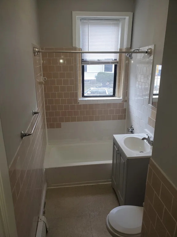 2 bed, 1 bath apartment for rent at 10 Abbotsford St Unit 2, Dorchester — photo 12 of 13