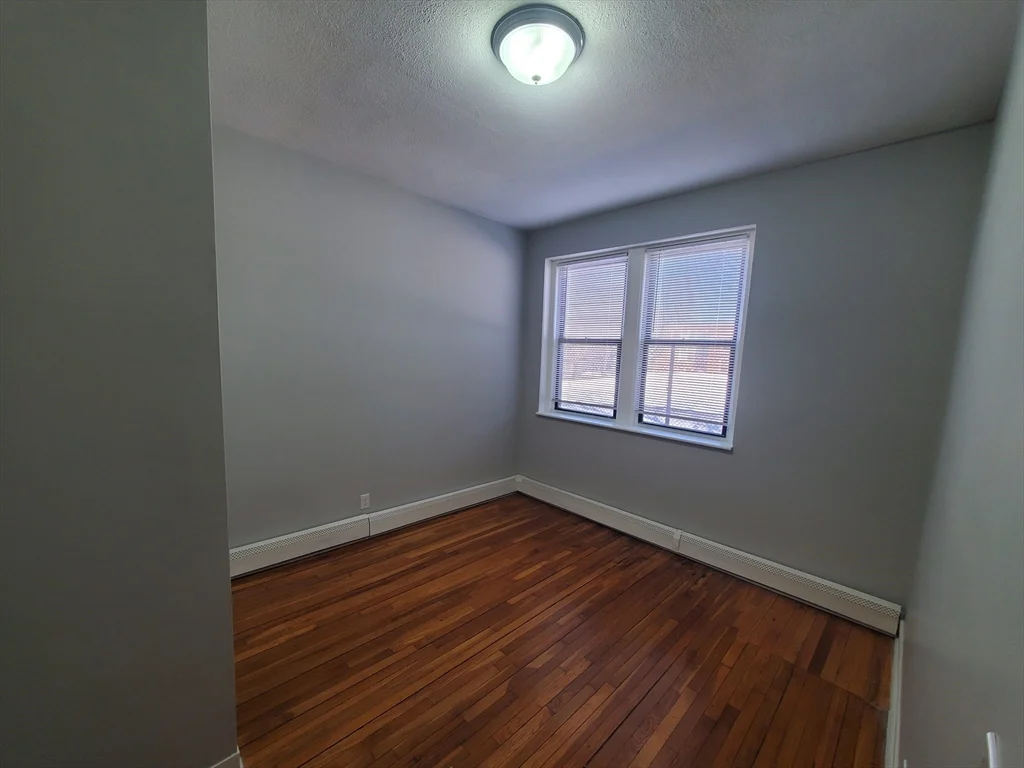 1 bed, 1 bath apartment for rent at 10 Abbotsford St Unit 3, Dorchester — photo 9 of 12