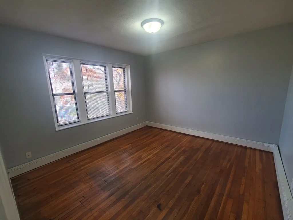 1 bed, 1 bath apartment for rent at 10 Abbottsford Unit 9, Roxbury — photo 6 of 14