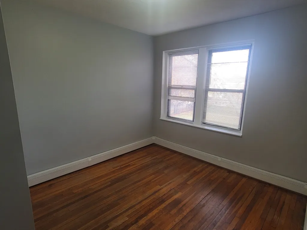 1 bed, 1 bath apartment for rent at 10 Abbottsford Unit 9, Roxbury — photo 10 of 14