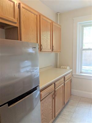 2 bed, 1 bath apartment for rent at 10 Agassiz St Unit 5, Neighborhood Nine — photo 4 of 19