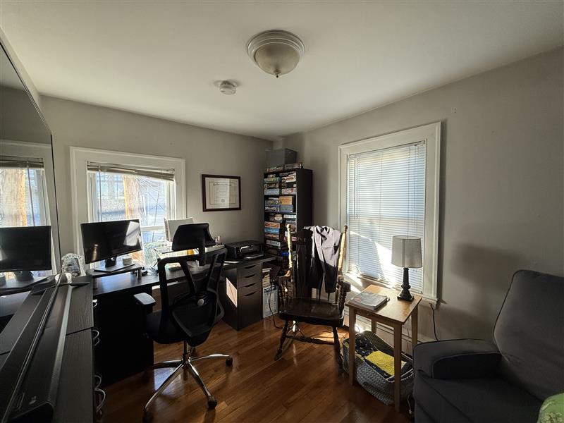 2 bed, 2 bath apartment for rent at 10 Allen St Unit 1, Ward Two — photo 11 of 12