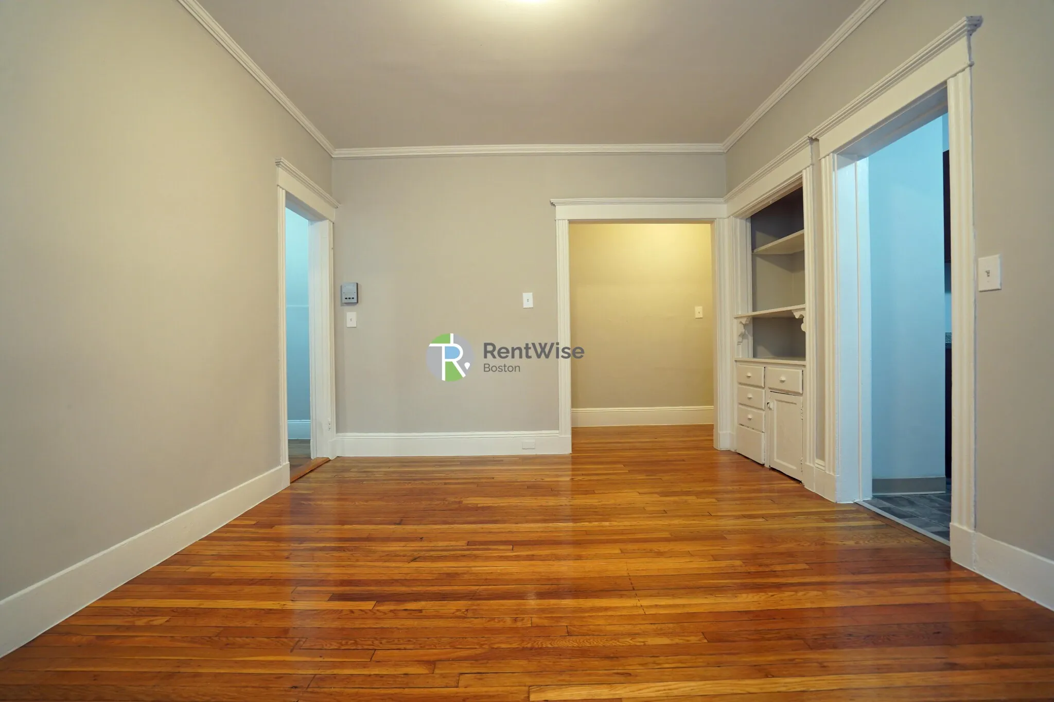 2 bed, 1 bath apartment for rent at 10 Allston St Unit 2, Brighton — photo 3 of 14