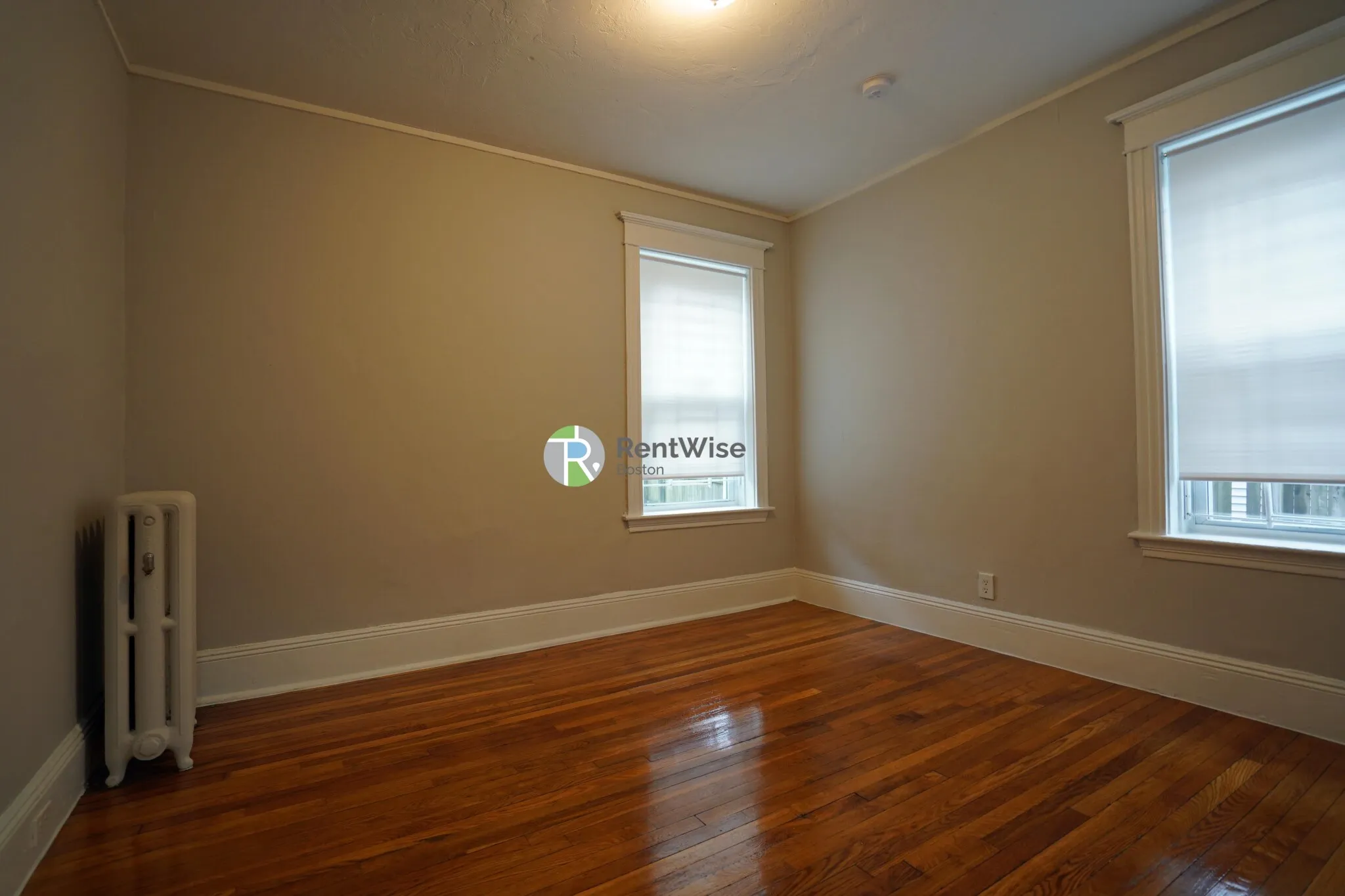 2 bed, 1 bath apartment for rent at 10 Allston St Unit 2, Brighton — photo 11 of 14