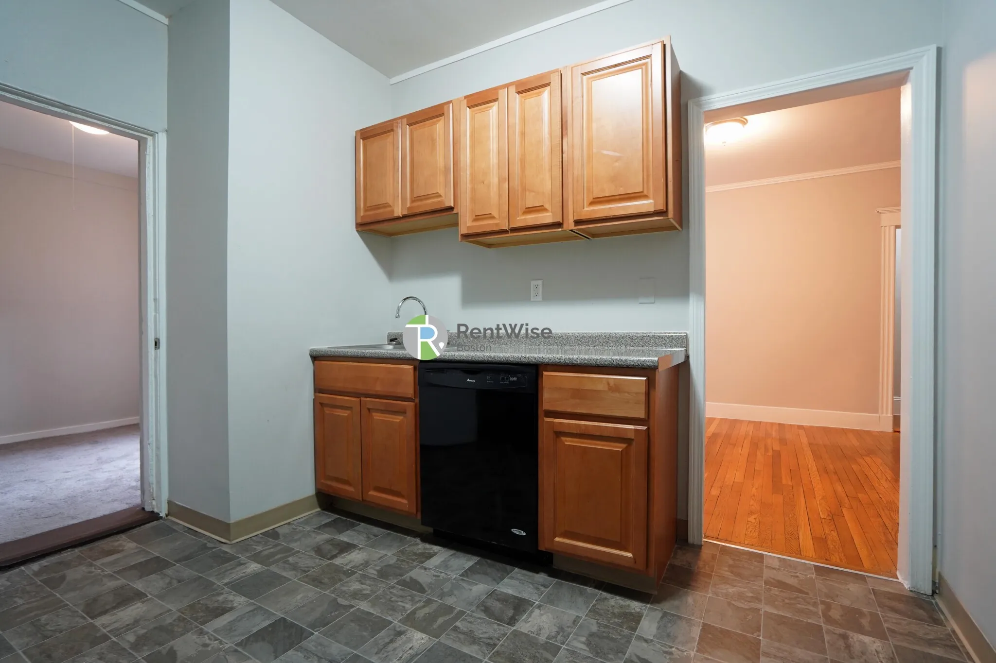 2 bed, 1 bath apartment for rent at 10 Allston St Unit 2, Brighton — photo 5 of 14