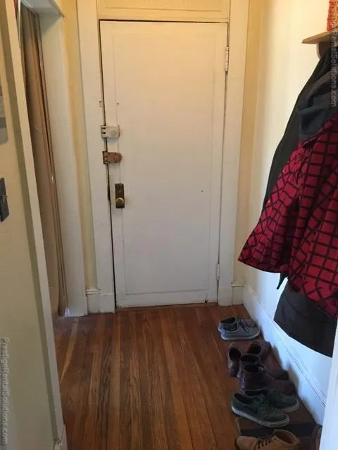 2 bed, 1 bath apartment for rent at 10 Allston St Unit 3, Brighton — photo 9 of 11