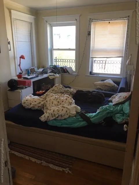 2 bed, 1 bath apartment for rent at 10 Allston St Unit 3, Brighton — photo 5 of 11