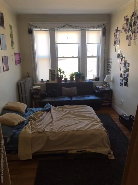 2 bed, 1 bath apartment for rent at 10 Allston St Unit 3, Brighton — photo 2 of 11