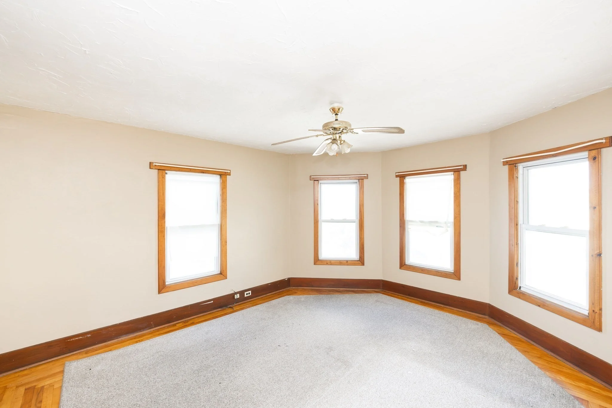 2 bed, 1 bath apartment for rent at 10 Alpine Unit 3, Worcester — photo 12 of 23