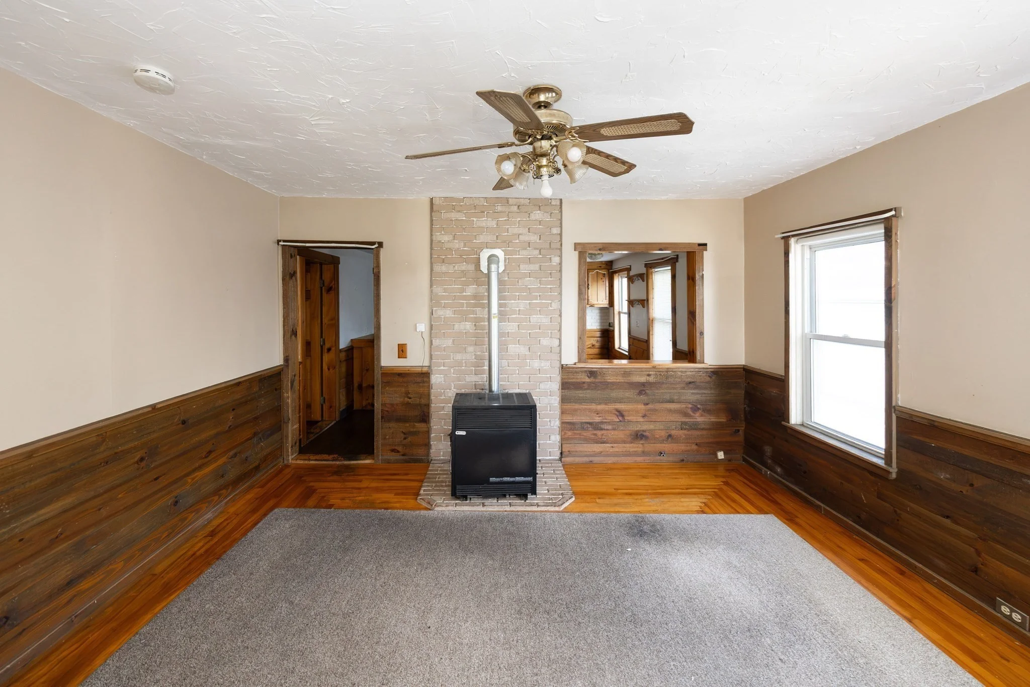 2 bed, 1 bath apartment for rent at 10 Alpine Unit 3, Worcester — photo 10 of 23