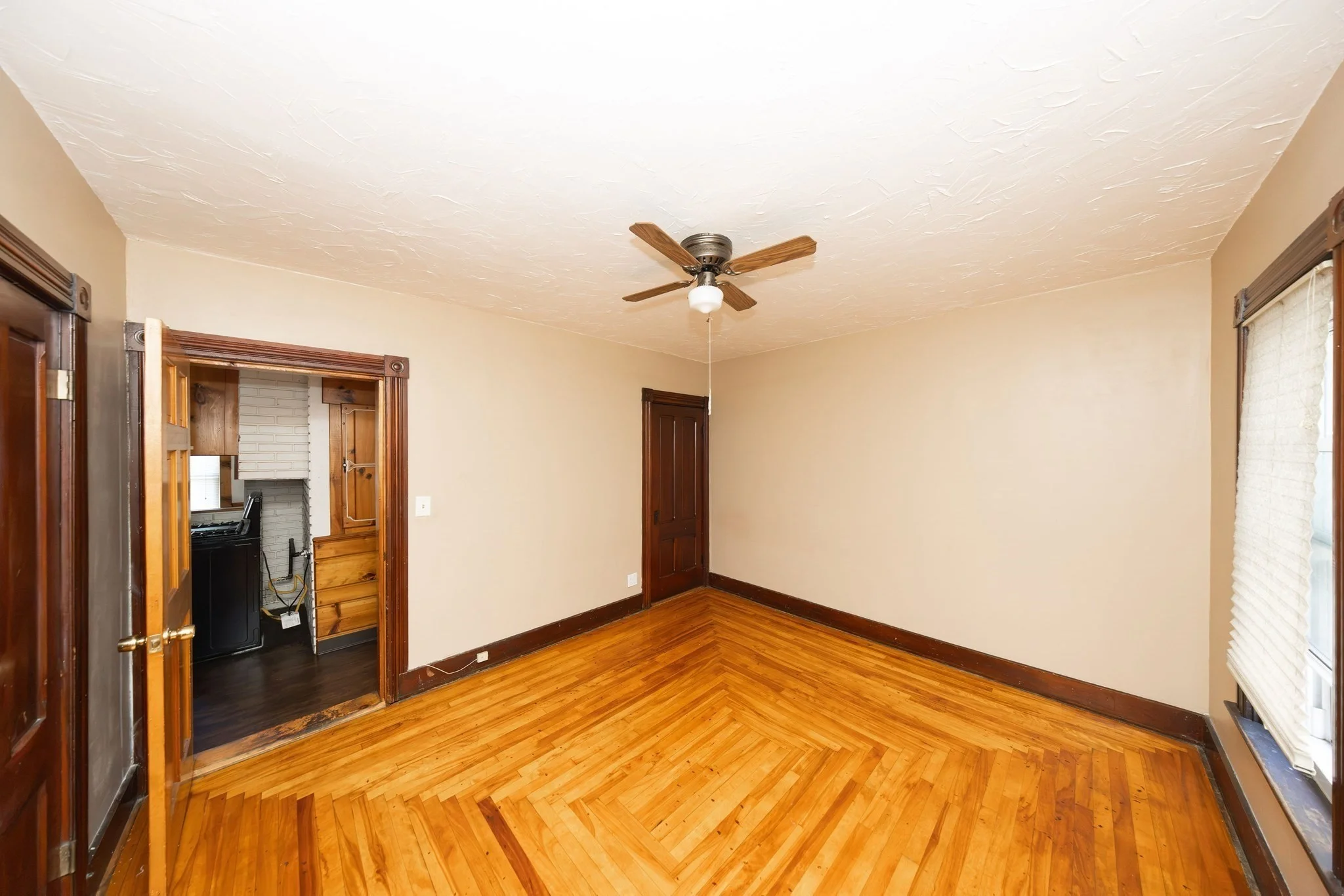 2 bed, 1 bath apartment for rent at 10 Alpine Unit 3, Worcester — photo 13 of 23