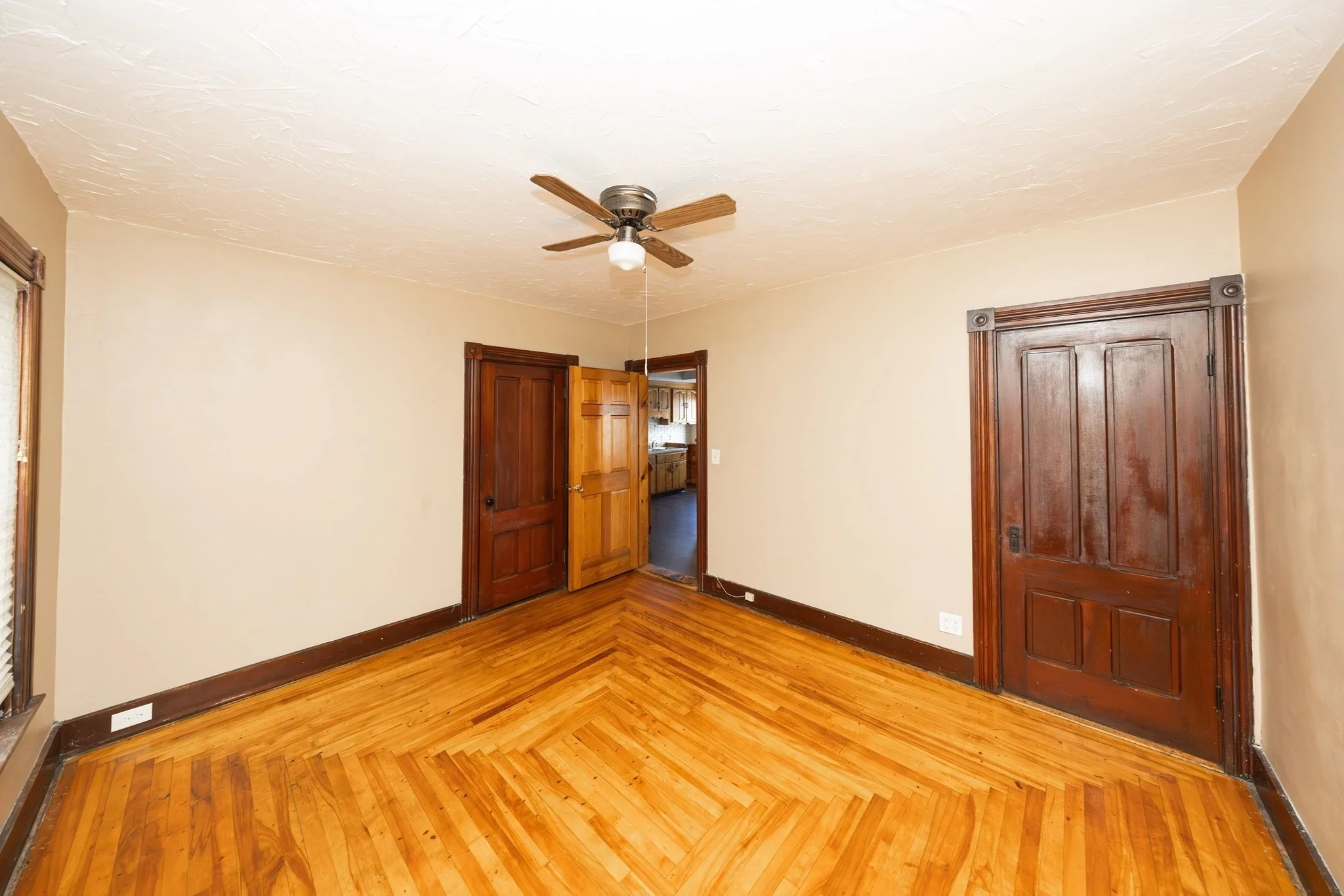 2 bed, 1 bath apartment for rent at 10 Alpine Unit 3, Worcester — photo 6 of 23