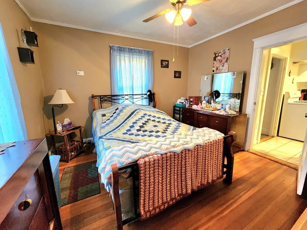2 bed, 1 bath apartment for rent at 10 Alton Rd Unit 10, Quincy — photo 12 of 19