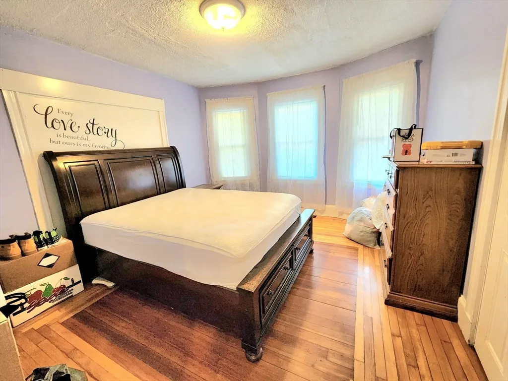 2 bed, 1 bath apartment for rent at 10 Alton Rd Unit 10, Quincy — photo 13 of 19