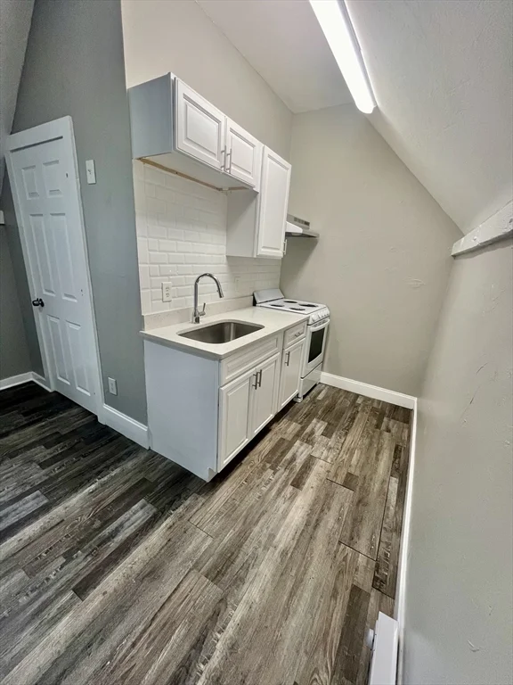 2 bed, 1 bath apartment for rent at 10 Ames Pl Unit 2, Marlborough — photo 7 of 7