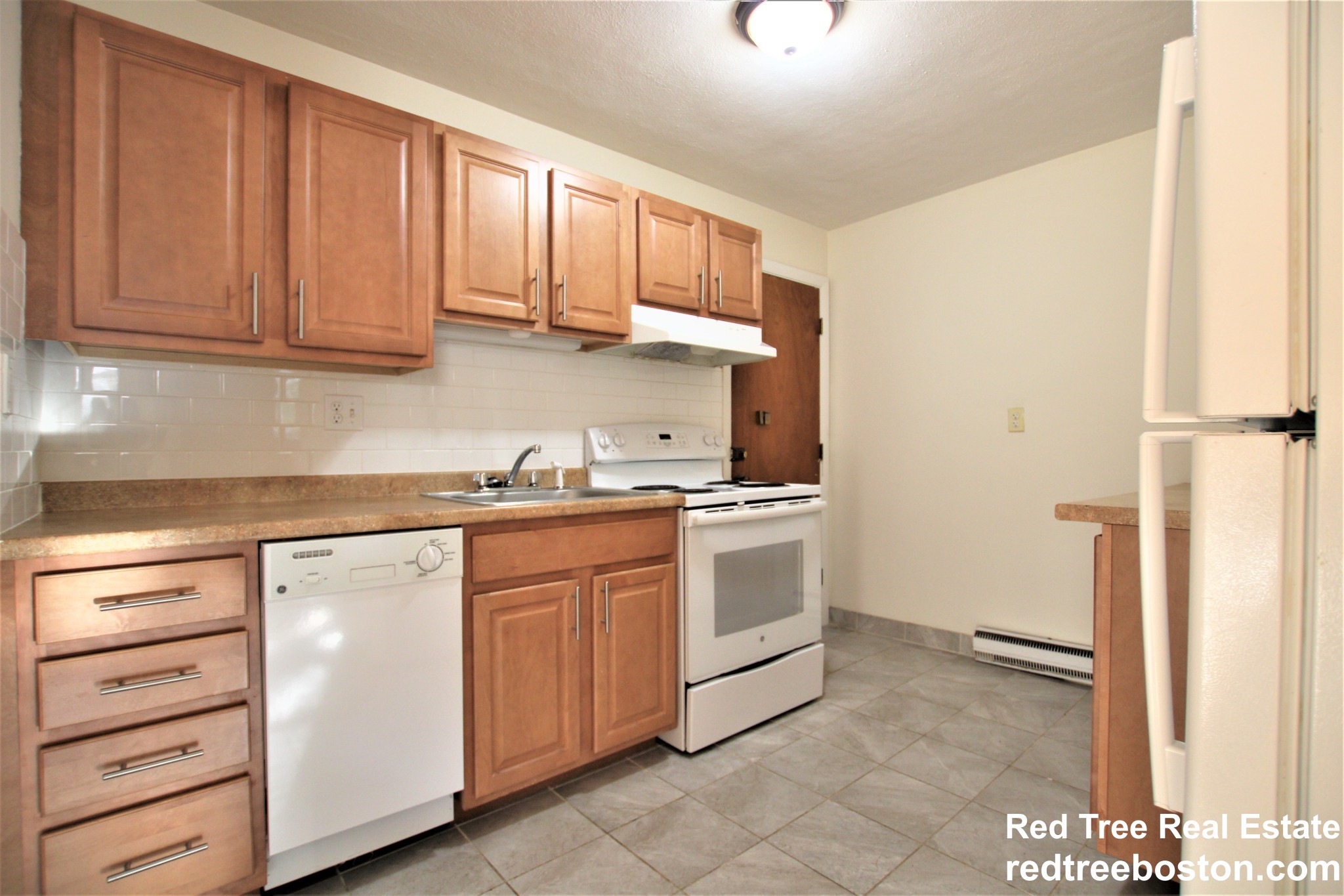 1 bed, 1 bath apartment for rent at 10 Armington St Unit 4, Allston — photo 1 of 12