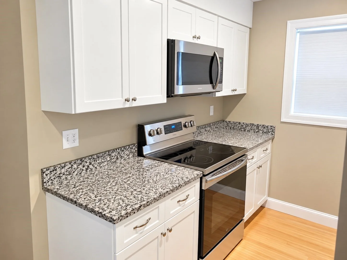 2 bed, 1 bath apartment for rent at 10 Ashton St Unit 1, Dorchester — photo 3 of 12