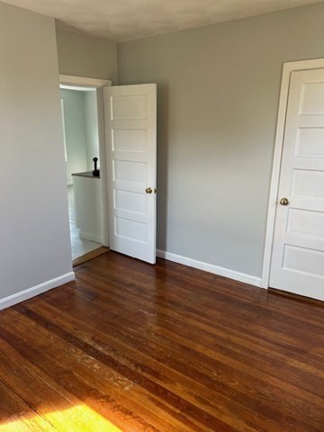 3 bed, 1 bath apartment for rent at 10 Baker St Unit 2, Bristol — photo 11 of 13