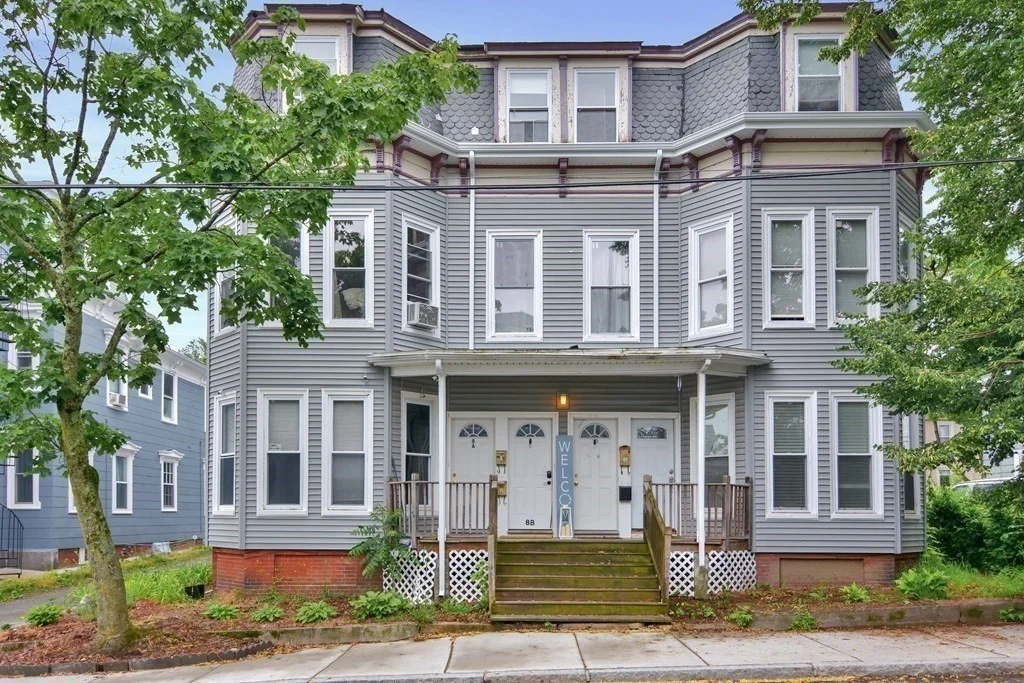 2 bed, 1 bath apartment for rent at 10 Bartlett St Unit A, Haverhill — photo 14 of 14