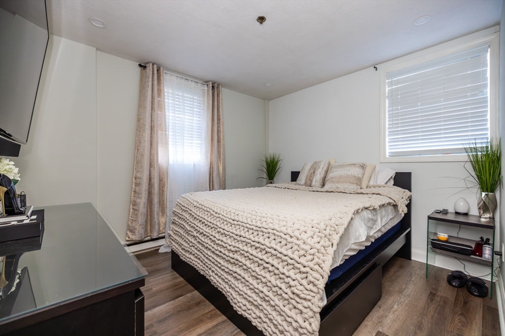 1 bed, 1 bath apartment for rent at 10 Beacon St Unit 102, Woburn — photo 8 of 12