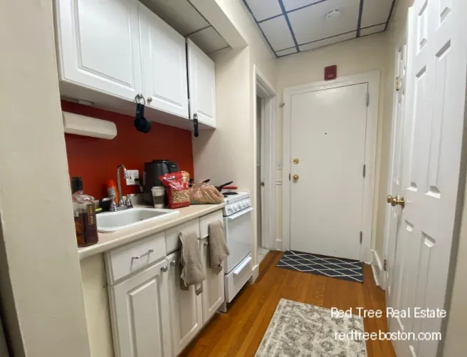 Studio bed, 1 bath apartment for rent at 10 Beacon St Unit 879, Boston Downtown — photo 3 of 4