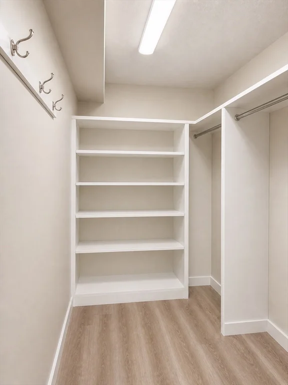 1 bed, 1 bath apartment for rent at 10 Beals Cove Rd Unit J, Hingham — photo 8 of 10