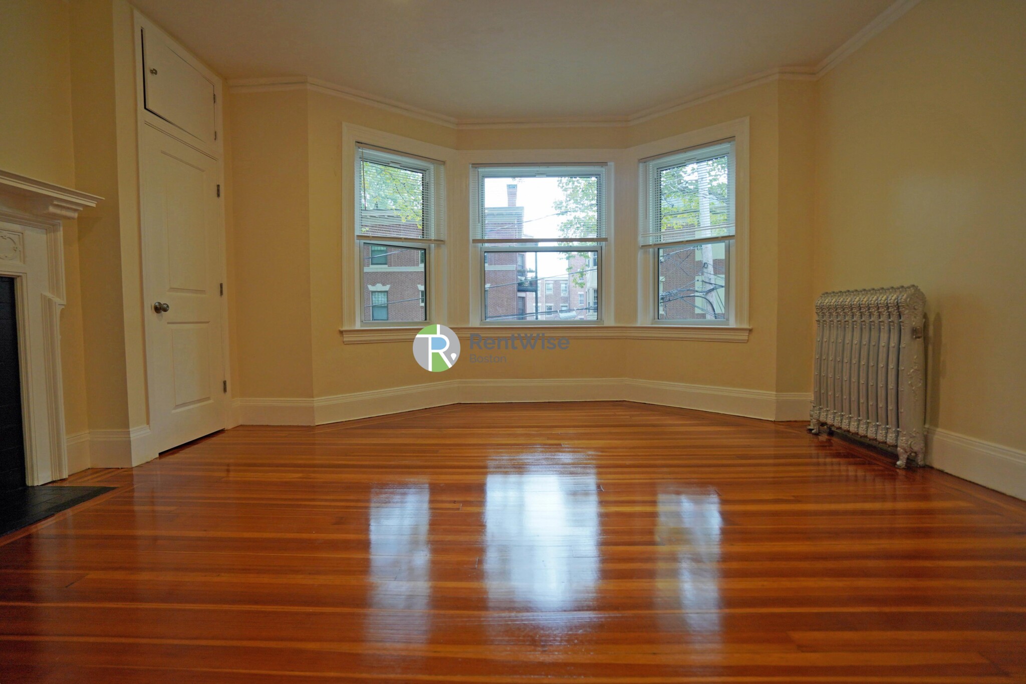 3 bed, 1.5 bath apartment for rent at 10 Beals St Unit 4, North Brookline — photo 10 of 26
