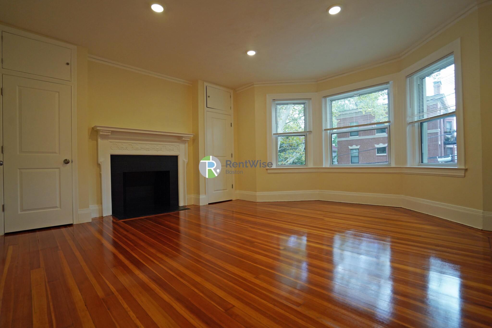 3 bed, 1.5 bath apartment for rent at 10 Beals St Unit 4, North Brookline — photo 13 of 26