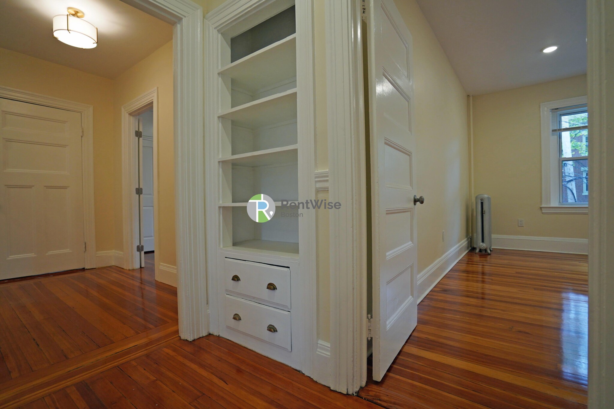 3 bed, 1.5 bath apartment for rent at 10 Beals St Unit 4, North Brookline — photo 16 of 26
