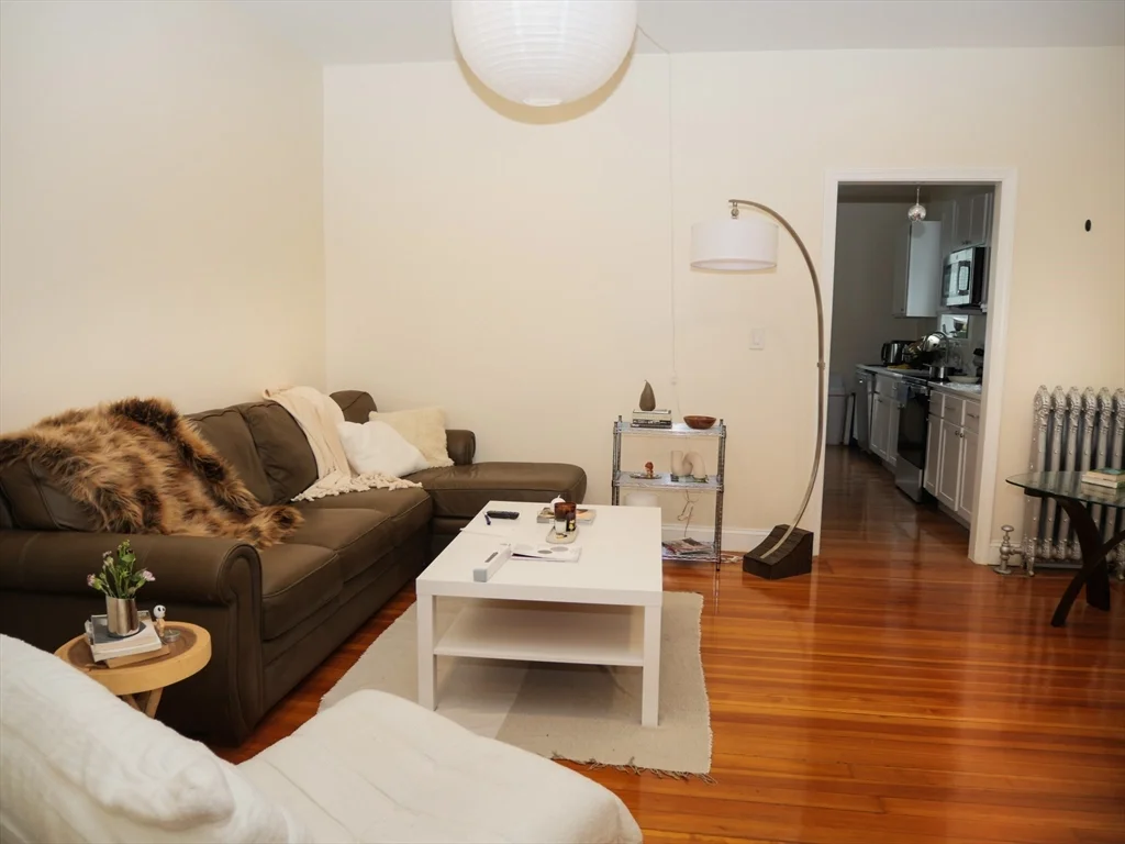3 bed, 1 bath apartment for rent at 10 Beals Unit 2, Coolidge Corner — photo 1 of 11