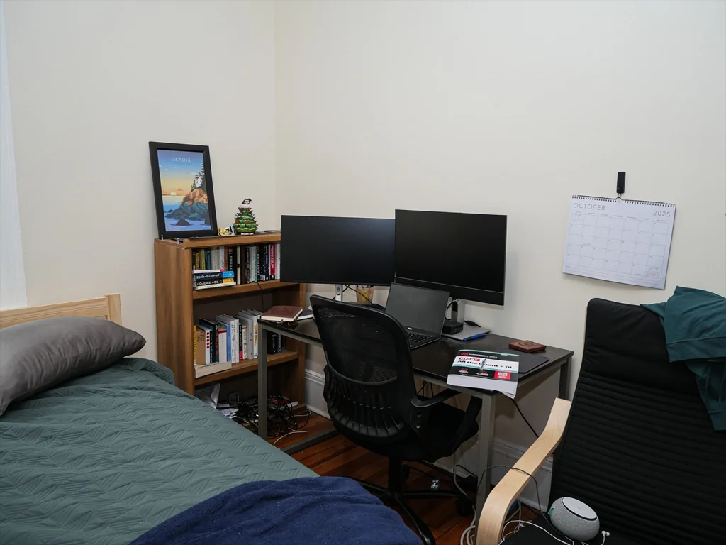 3 bed, 1 bath apartment for rent at 10 Beals Unit 3, Coolidge Corner — photo 8 of 10