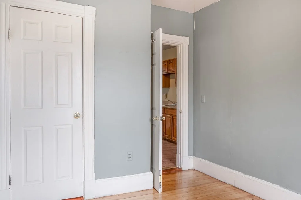 3 bed, 1 bath apartment for rent at 10 Bearse Ave Unit 3, Dorchester — photo 15 of 22