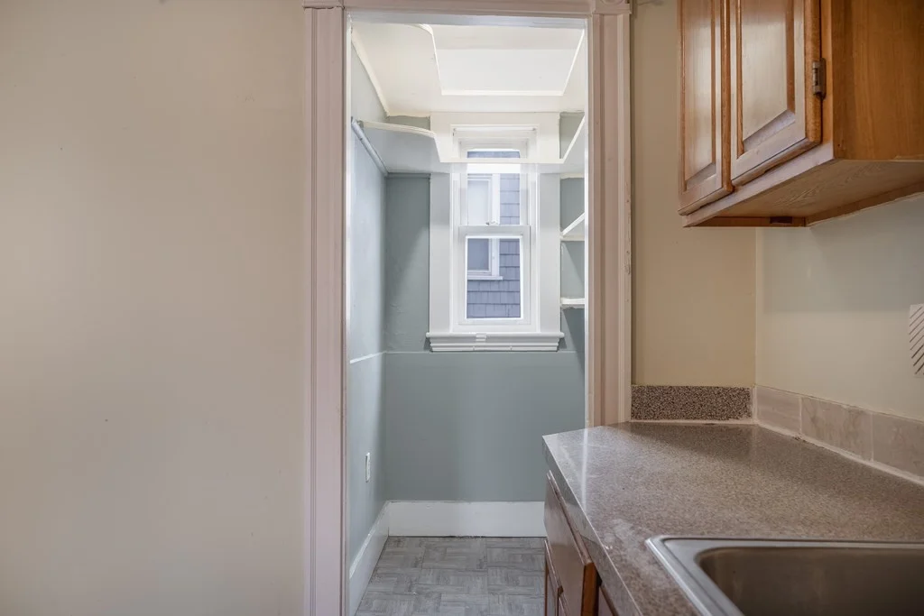 3 bed, 1 bath apartment for rent at 10 Bearse Ave Unit 3, Dorchester — photo 12 of 22
