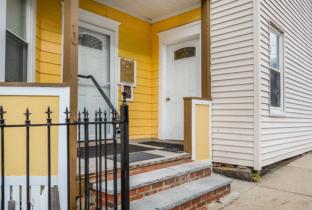 3 bed, 1 bath apartment for rent at 10 Bearse Ave Unit 3, Dorchester — photo 18 of 22