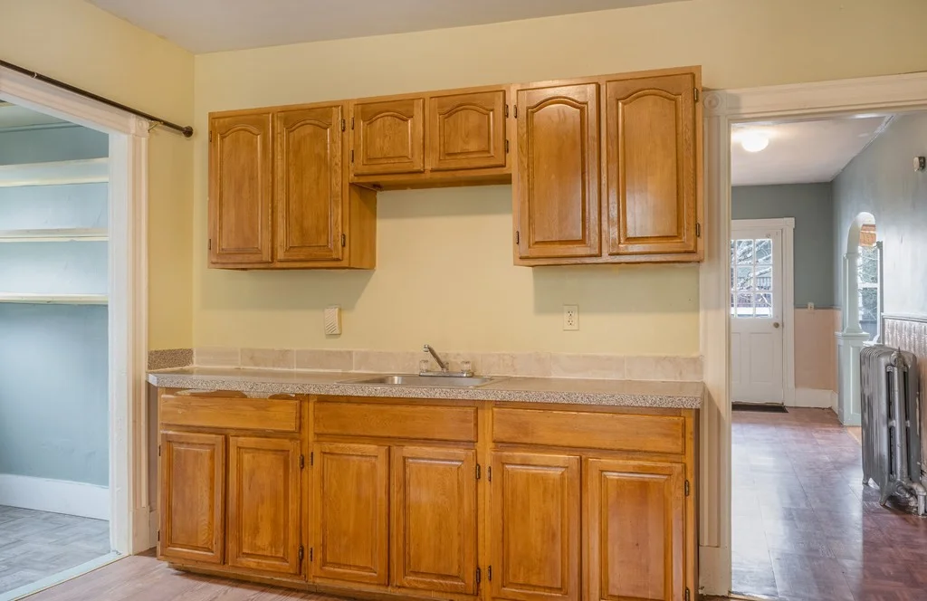 3 bed, 1 bath apartment for rent at 10 Bearse Ave Unit 3, Dorchester — photo 10 of 22
