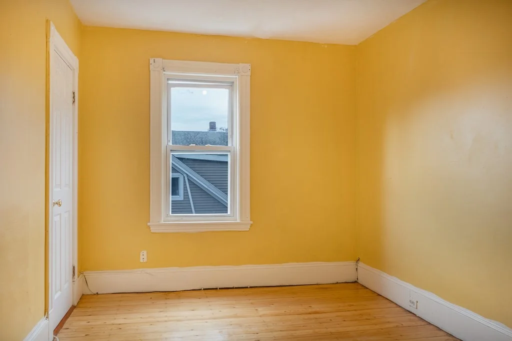 3 bed, 1 bath apartment for rent at 10 Bearse Ave Unit 3, Dorchester — photo 6 of 22