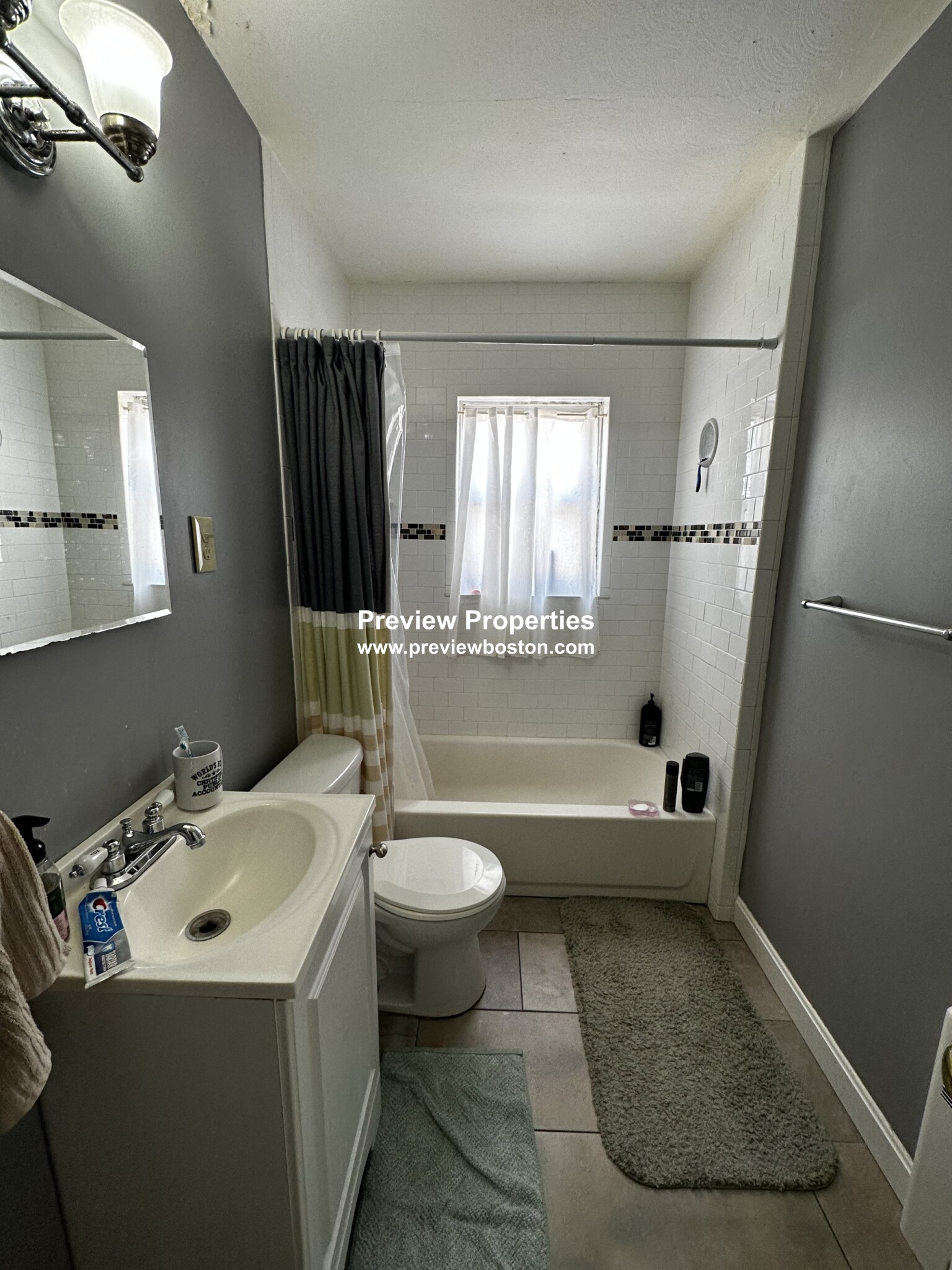 1 bed, 1 bath apartment for rent at 10 Beechcroft St Unit 4, Oak Square — photo 16 of 17